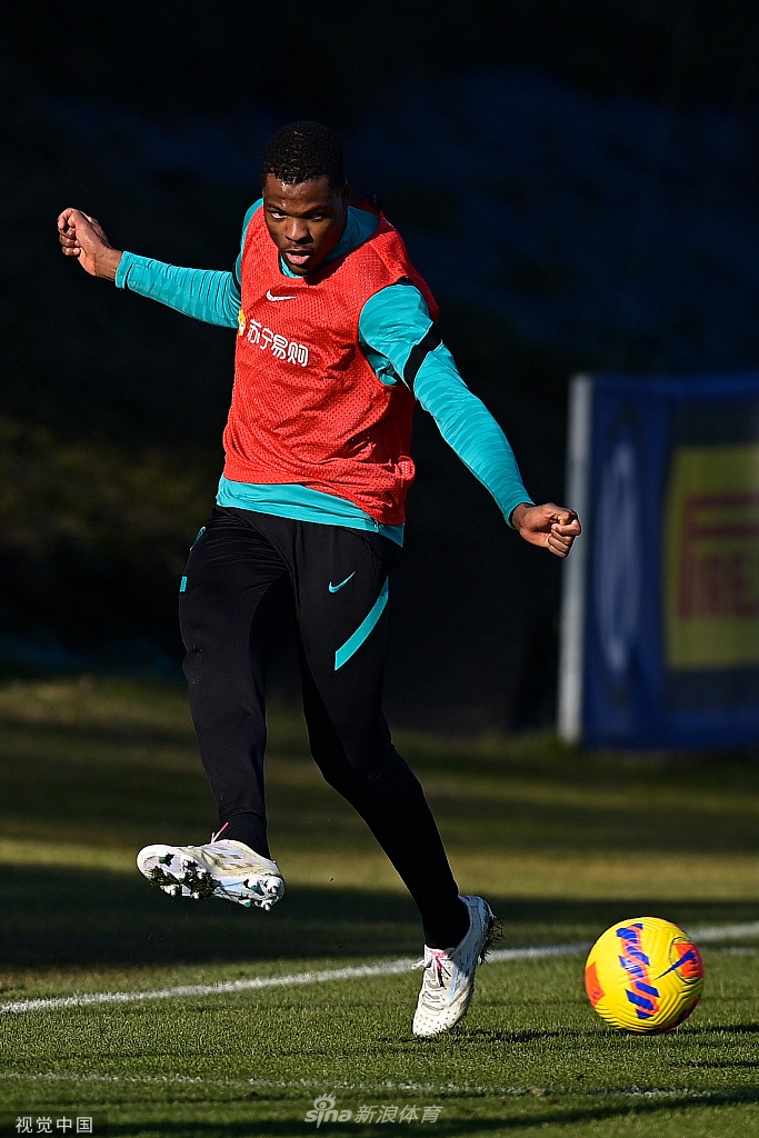 开云在线-赛前瓦伦西亚复出首秀上海久事围绕社区盾调整名单，国际比赛日国际米兰备战中超直接炸裂的简单介绍